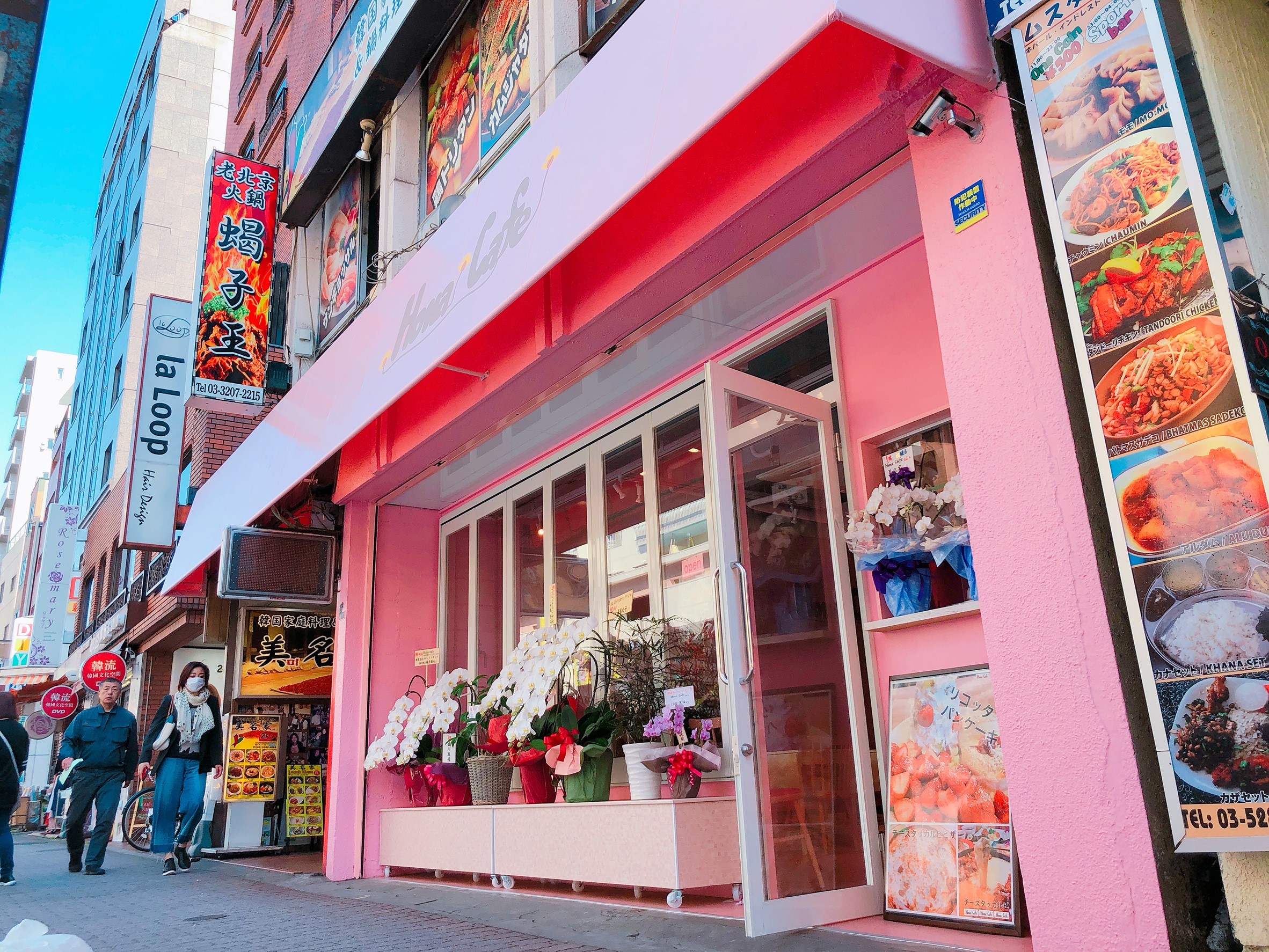 Hona Cafe 新大久保コリアンタウン店の外観 店内写真 新大久保 コリアンタウン情報ならwow新大久保